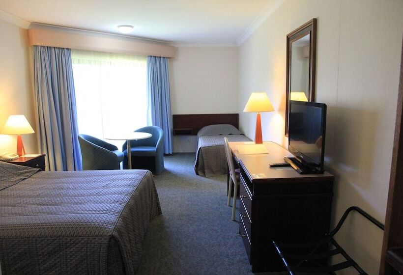 Номер Стандарт Адаптированный для Инвалидов, Charbonnier Motor Inn