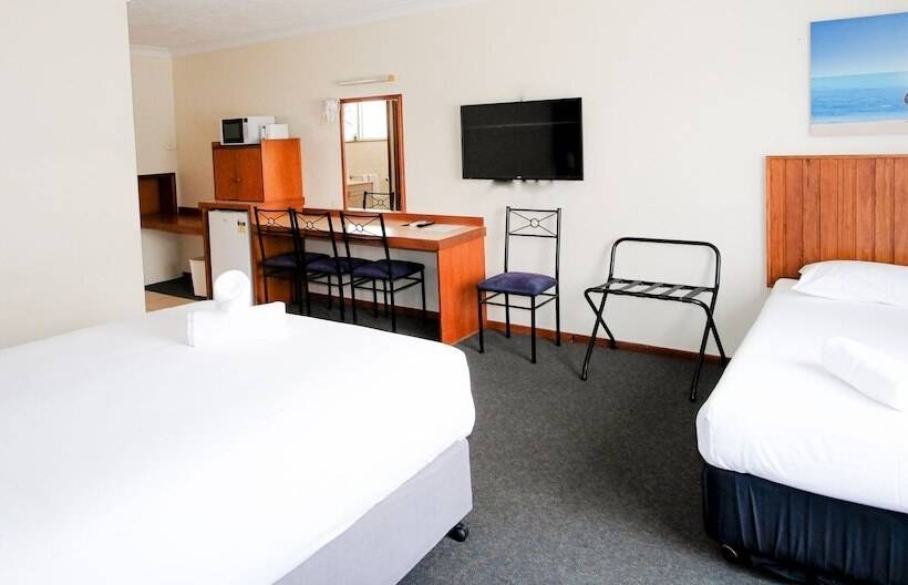 패밀리 룸, Marco Polo Motor Inn Taree