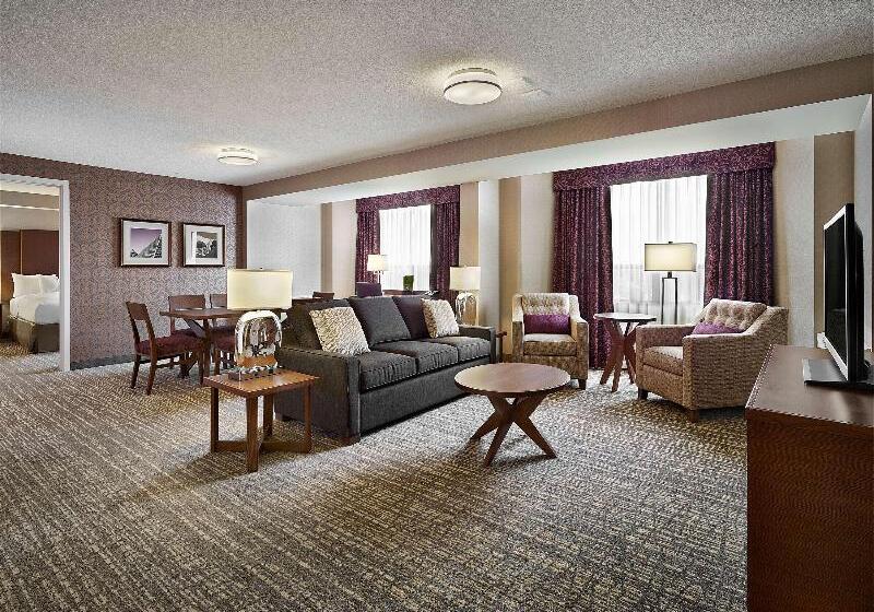 スイート, Doubletree By Hilton Hotel West Edmonton