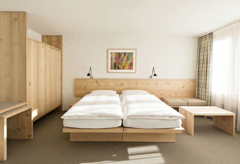 Номер Комфорт, Hauser Hotel St. Moritz