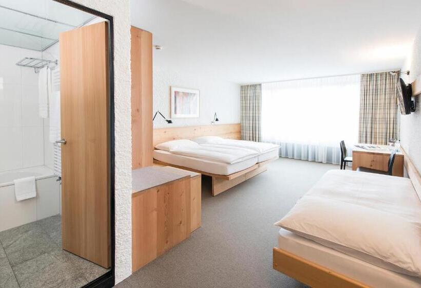 标准三人间, Hauser Hotel St. Moritz
