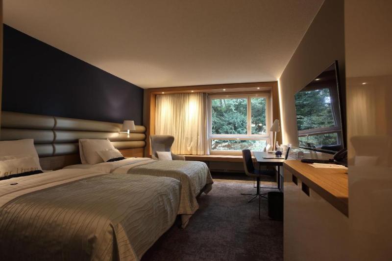 Номер Superior, Mövenpick Hotel Lausanne