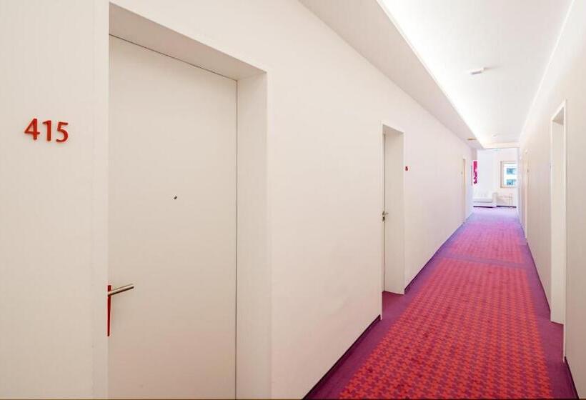 Номер Комфорт, Cityhotel Am Thielenplatz