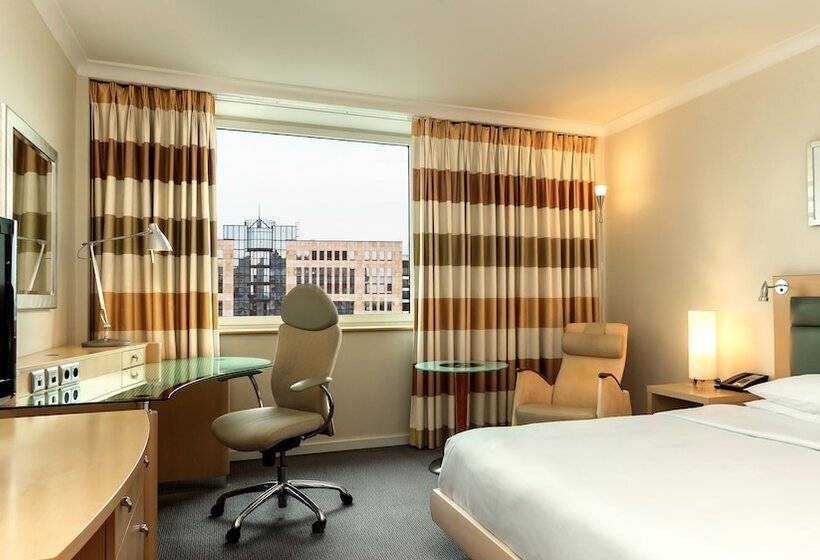 豪华房间, Hilton Dusseldorf