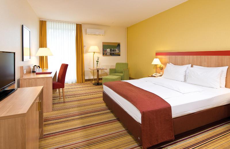 Номер Стандарт Трехместный, Leonardo Hotel Wolfsburg City Center