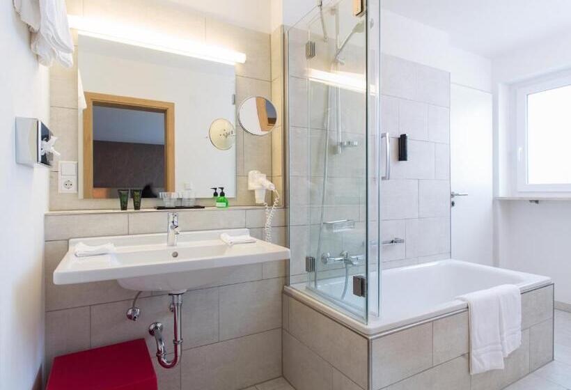 Классический Номер, Brugger  S Hotelpark Am Titisee