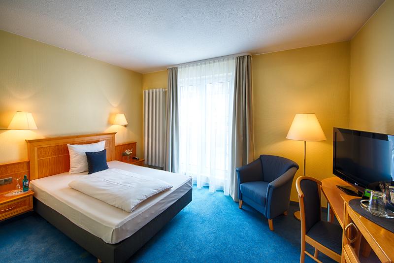 高级单人间, Achat Hotel Bad Dürkheim