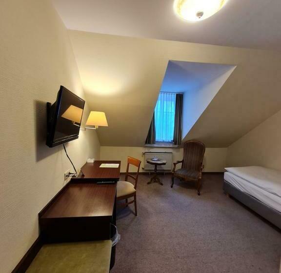 اتاق استاندارد یک نفره, Bürgerhof Wetzlar