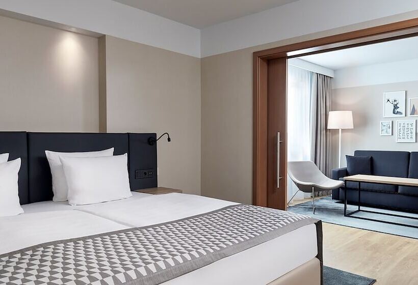 Номер Стандарт Адаптированный для Инвалидов, Holiday Inn Munich City Centre, An Ihg