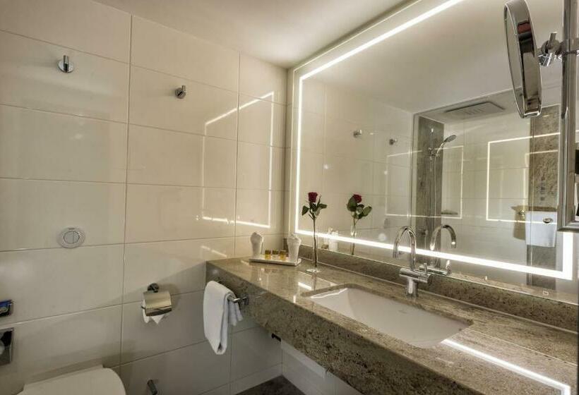 Люкс, Maritim Hotel Würzburg