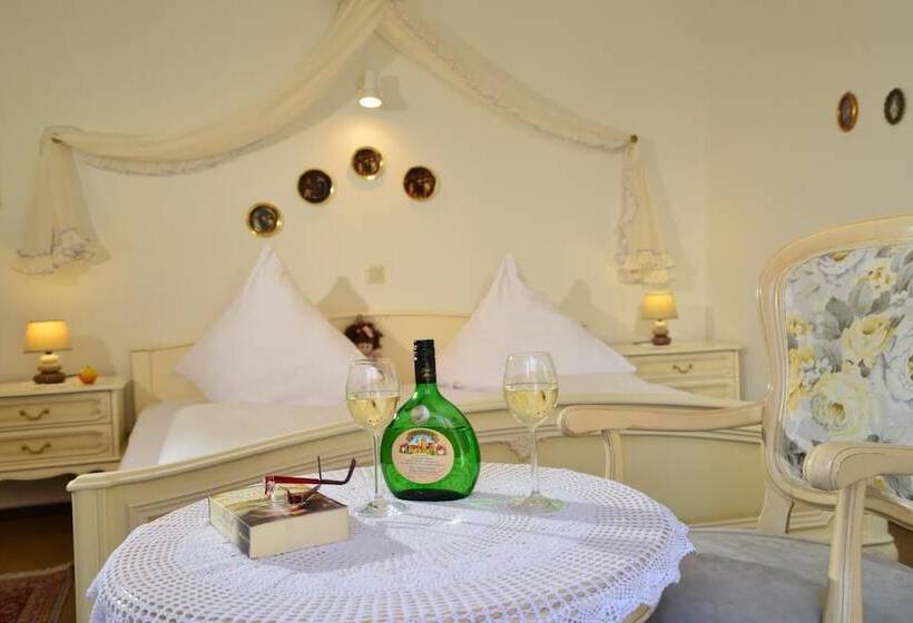 Номер Комфорт, Romantica Hotel Blauer Hecht