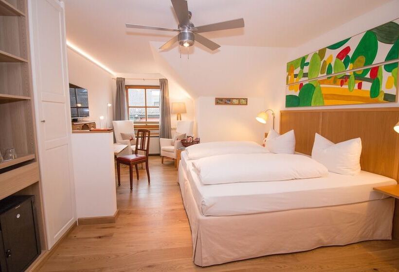 Номер Комфорт, Romantik Hotel Hirschen