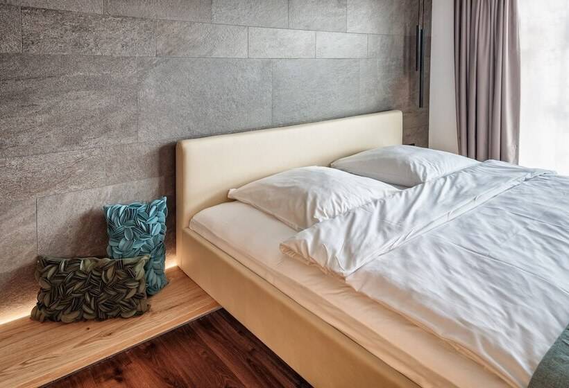 Номер Стандарт, Romantik Hotel Hirschen