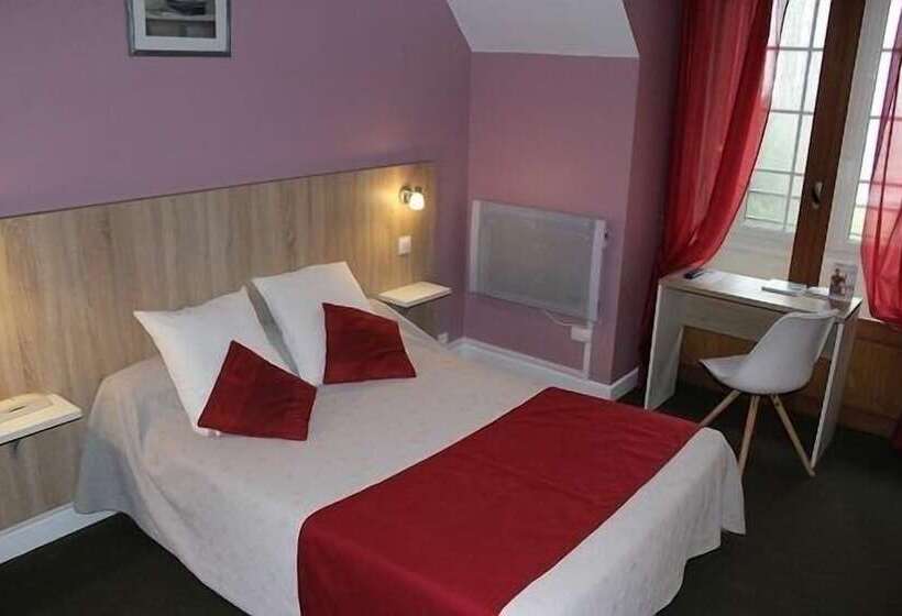 Четырехместный Номер Стандарт, Auberge De L Orisse Et Iris Hostel