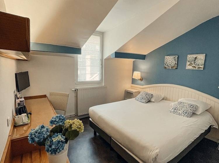 Номер Стандарт Внутренний, Garden Hotel Rennes Centre Gare