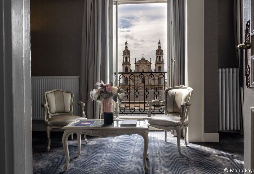 Номер Deluxe, Grand Hotel De La Reine   Place Stanislas