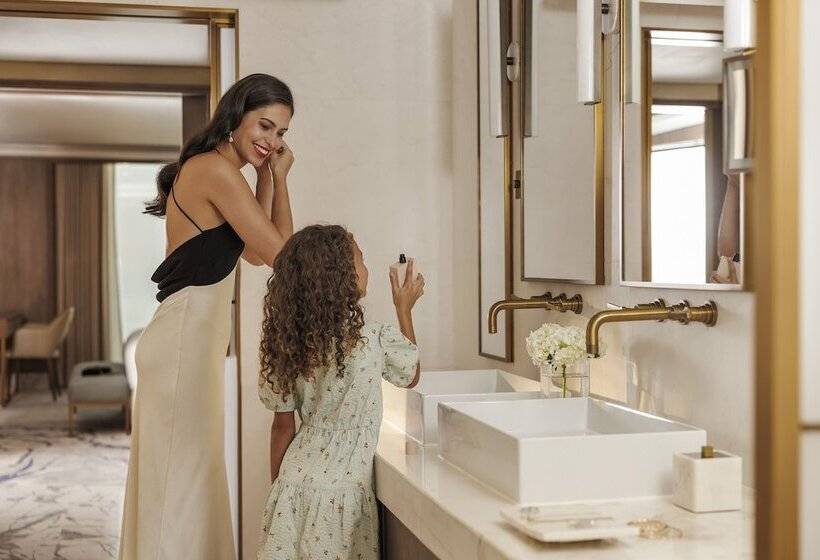 Люкс 3 Спальни, Jumeirah Beach Hotel Dubai