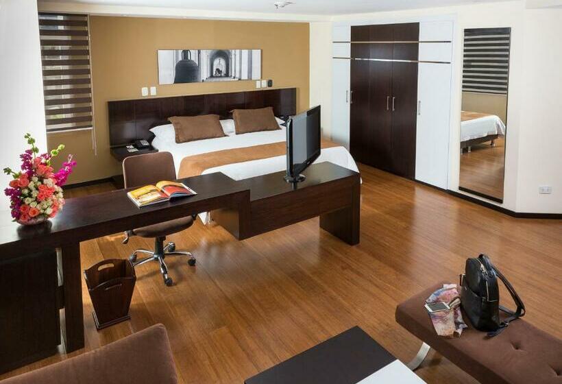 디럭스 스위트 킹 침대, Mercure Alameda Quito