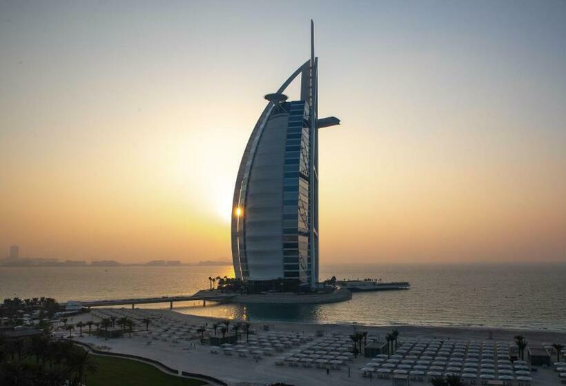 Номер Deluxe Вид на Море с Балконом, Jumeirah Beach Hotel Dubai