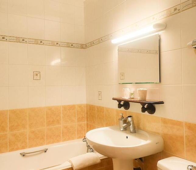 Номер Стандарт, Auberge Saint Jacques