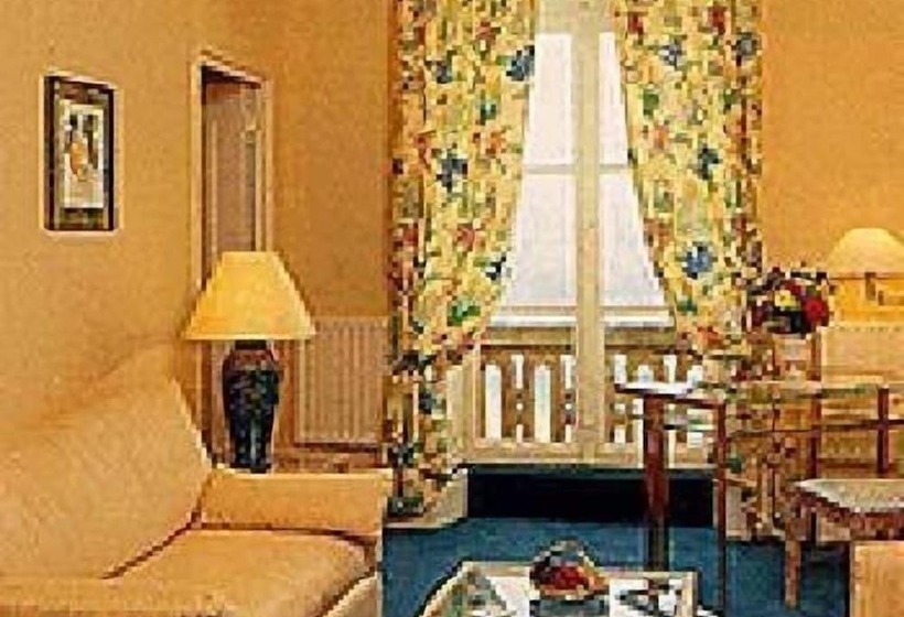 ジュニアスイート, Château De Larroque