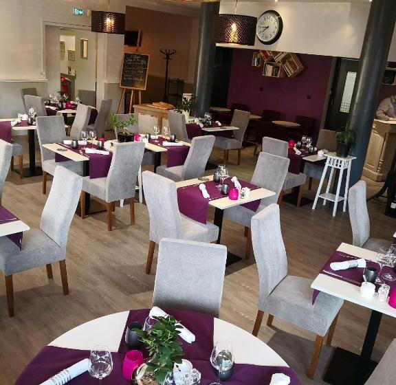 Номер Стандарт Индивидуальный, Logis Hôtel Restaurant La Coupe D Or