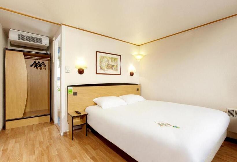 스탠다드 룸 더블 침대, Campanile Brive La Gaillarde Ouest