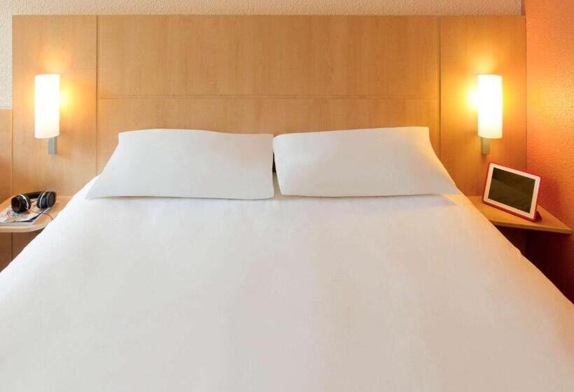 Номер Стандарт, Ibis Roanne Le Coteau Hotel Restaurant