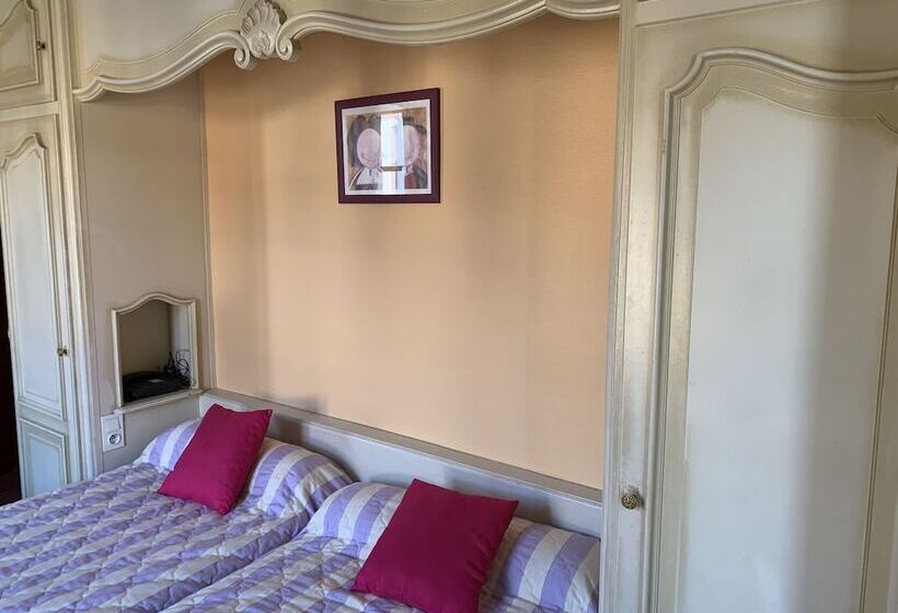 Номер Стандарт, Logis Cit Hôtel Des Vosges 5 Rue De La Gare