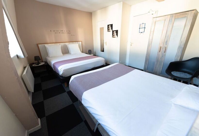 Семейный Номер, Hôtel Le Lion D'or