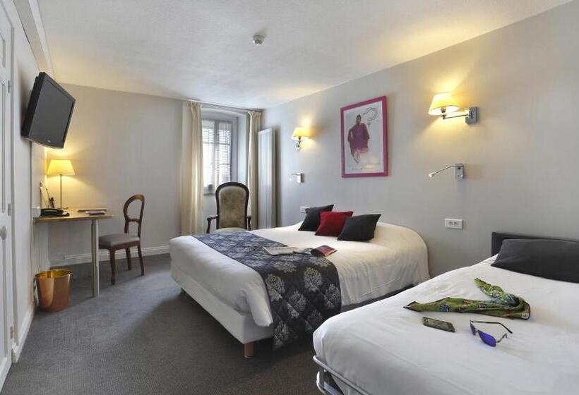 Номер Стандарт Трехместный, Hôtel Les Tilleuls, Bourges