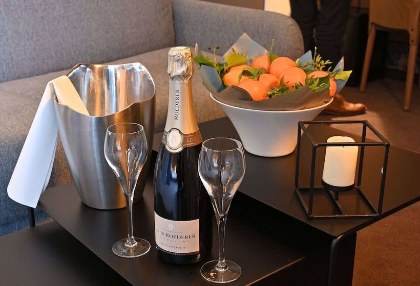 Номер Стандарт, Dali Hôtel Perpignan   Restaurant