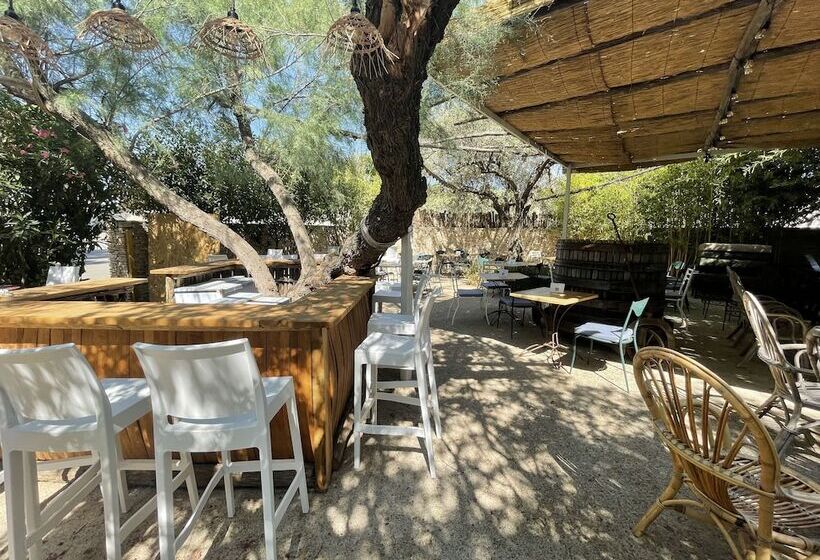 Семейный Номер, Logis Nimotel Hôtel Cosy