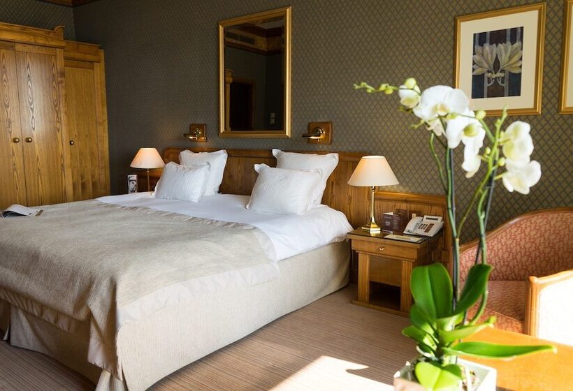 Номер Deluxe, Le Grand Hôtel   Domaine De Divonne