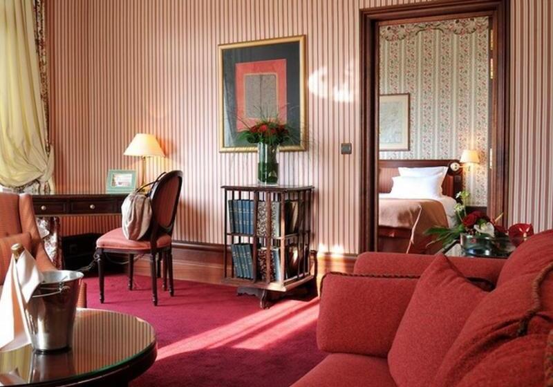 Полулюкс, Le Grand Hôtel   Domaine De Divonne