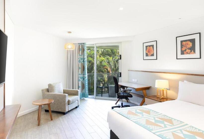 Номер Стандарт Вид на Сад, Holiday Inn Suva, An Ihg