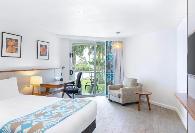 Номер Стандартный с Видом, Holiday Inn Suva, An Ihg