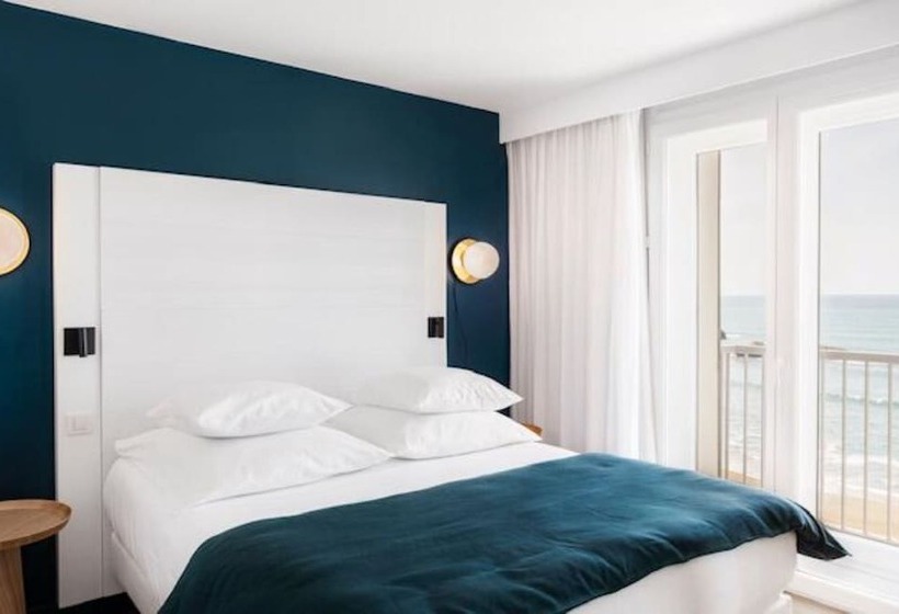 Номер Superior Вид на Море, Le Windsor Biarritz