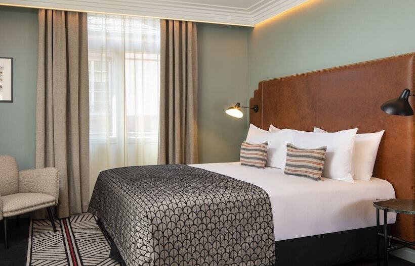 Номер Престиж, Maison Rouge Strasbourg Hotel & Spa, Autograph Collection