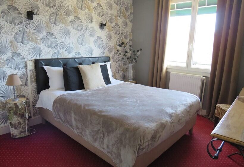 Номер Superior, Logis Hôtel Saint Cyr