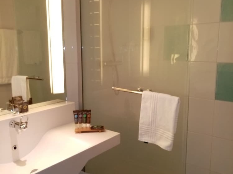 Номер Superior, Novotel Mulhouse Bale Fribourg