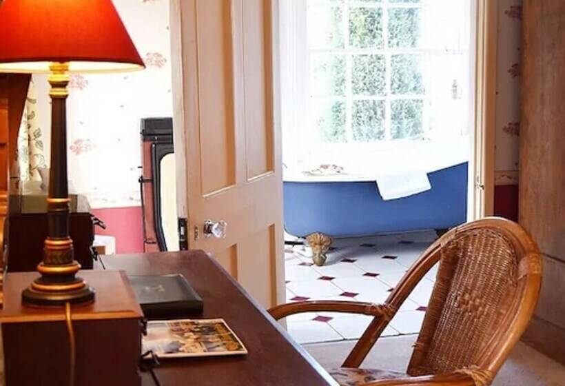 Номер Deluxe, Esseborne Manor
