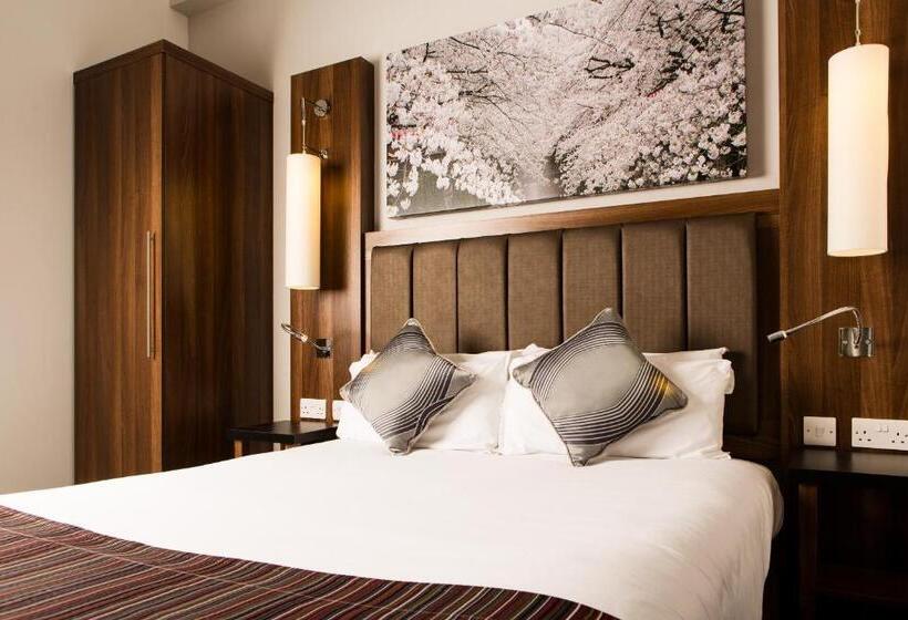 Номер Стандарт, Mercure Darlington Kings