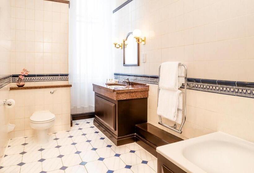 اتاق استاندارد یک نفره, Millennium Hotel Glasgow