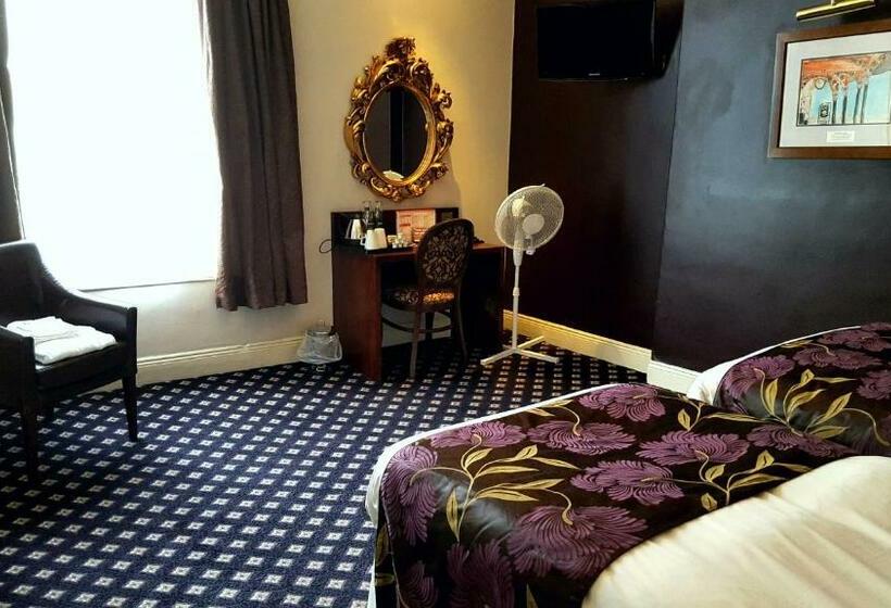 اتاق استاندارد با تخت بزرگ, The Foley Arms Hotel Wetherspoon