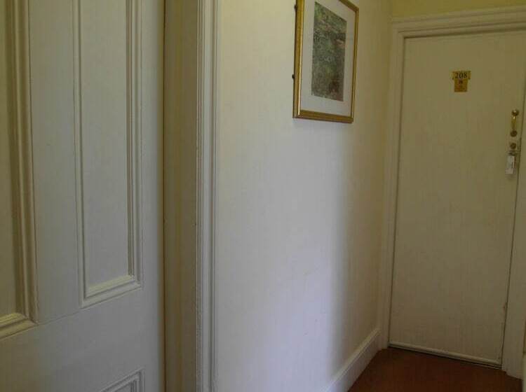 Семейный Номер, Best Western The George Hotel, Swaffham