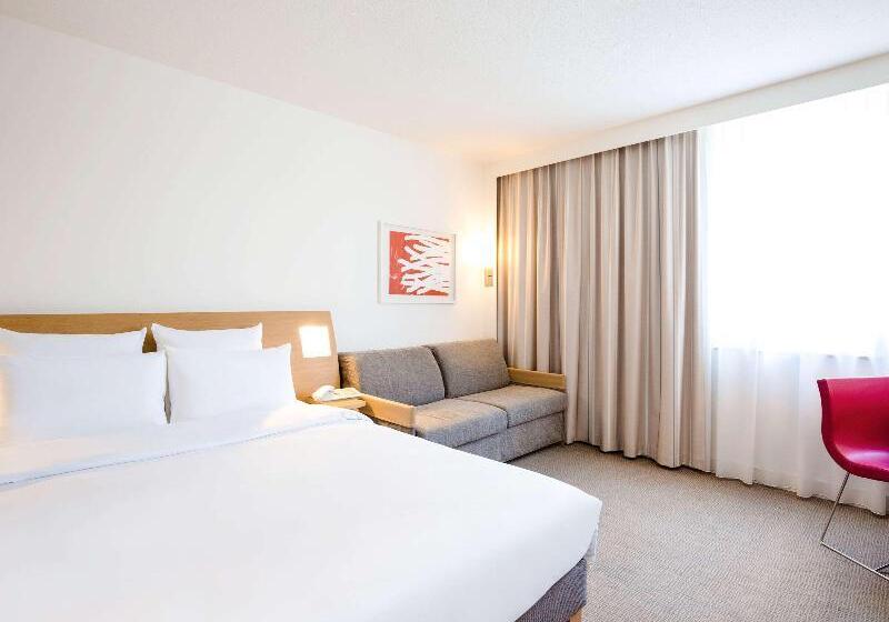 수피리어 룸, Novotel London West