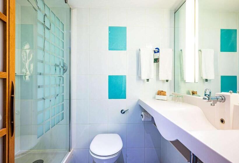 Номер Executive, Novotel London West