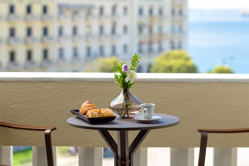 高级三人间, Electra Palace Thessaloniki
