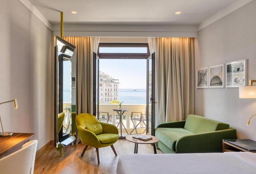 高级三人间, Electra Palace Thessaloniki